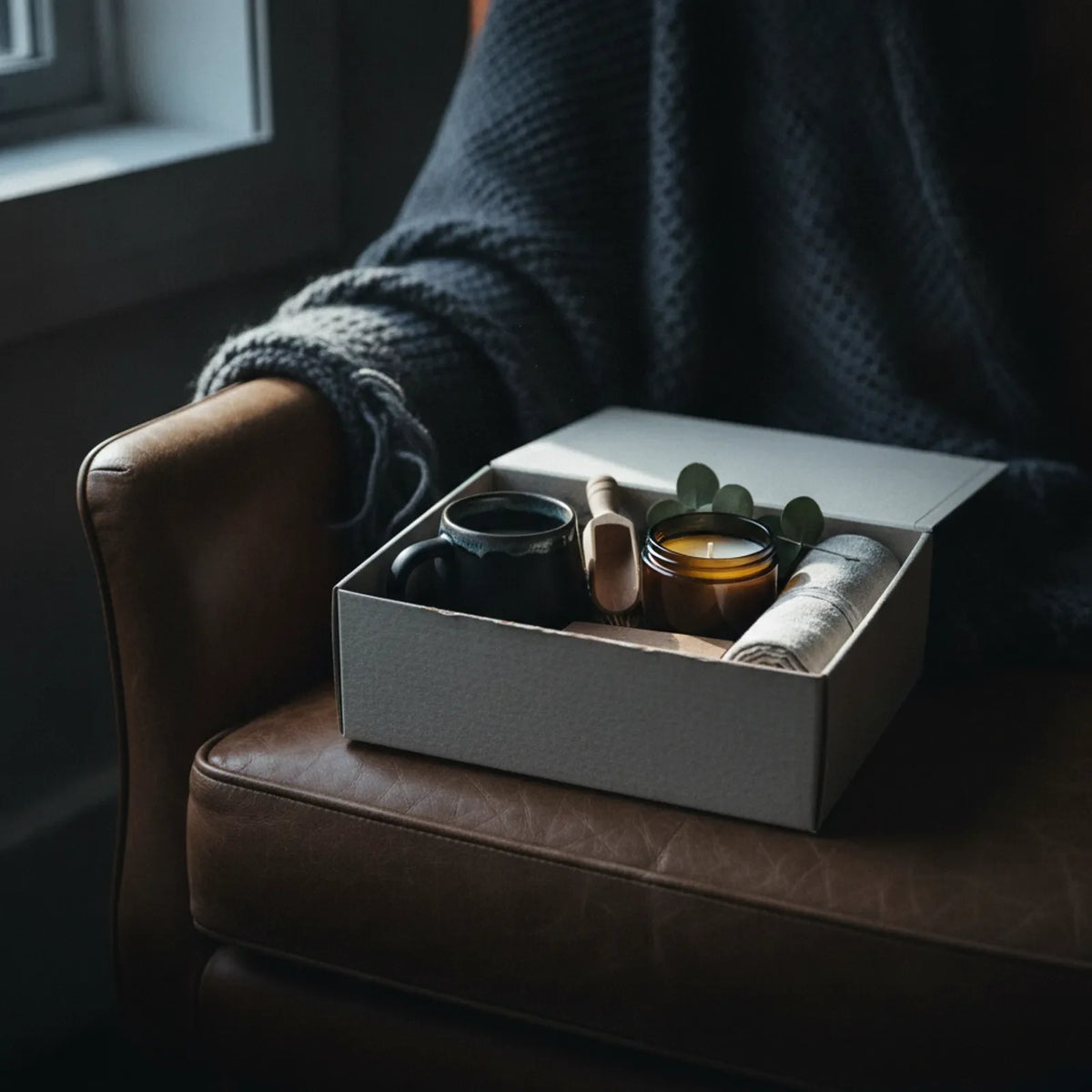 Blanket Gift Set for Her: Uncovering the Ideal Comfort for Any Occasion