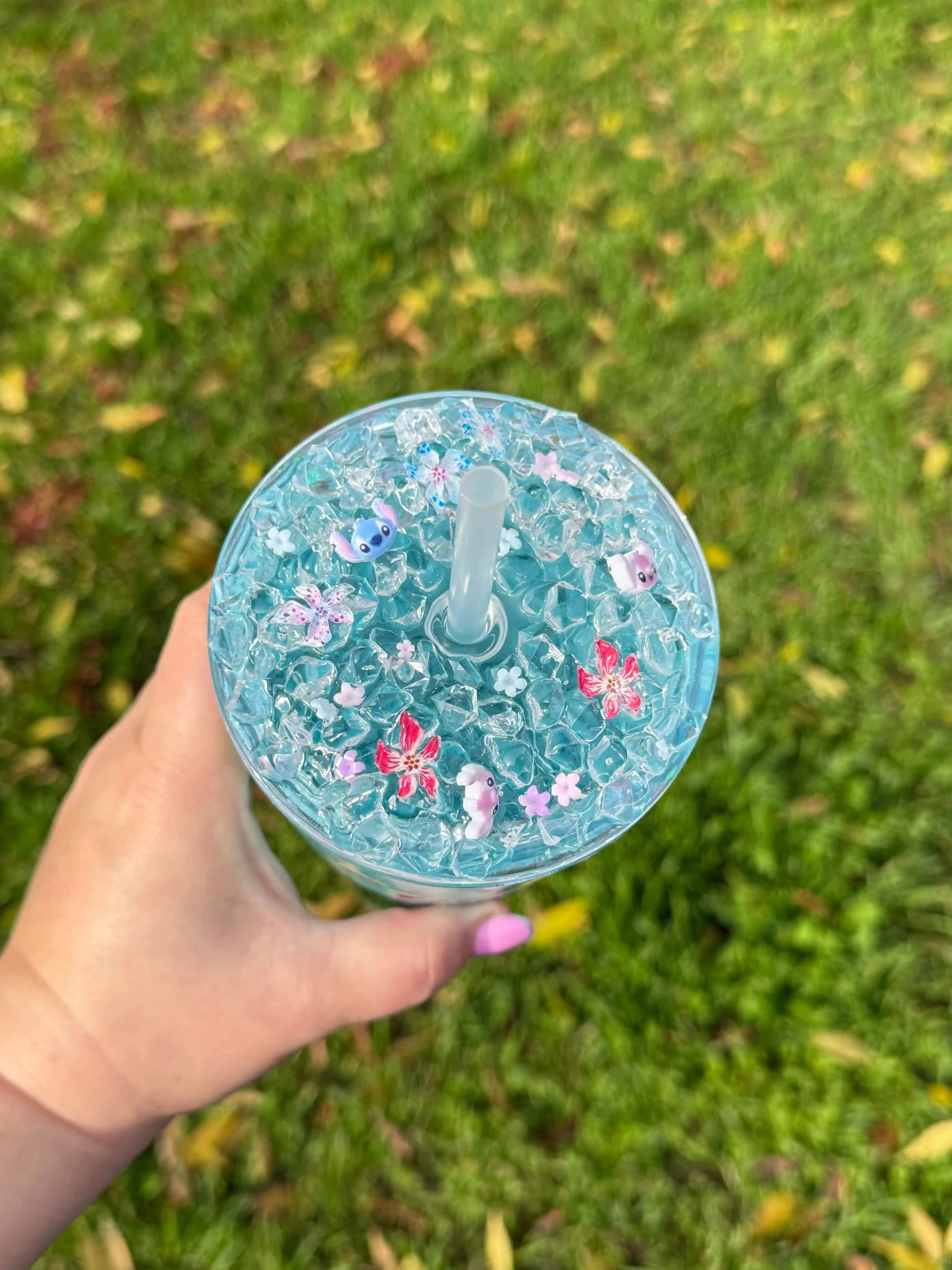 Lilo & Stitch Snow Globe Tumbler 24oz Lid