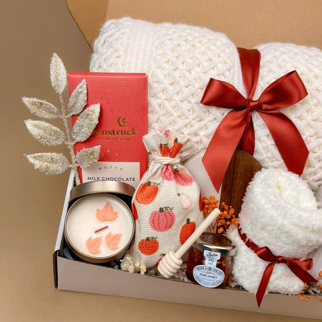 Birthday Gift for Mom – Crochet Flowers & Cozy Keepsake Blanket 3