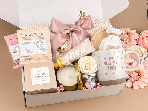 Birthday Gift Box for Mom with Cozy Blanket and Ceramic Mug