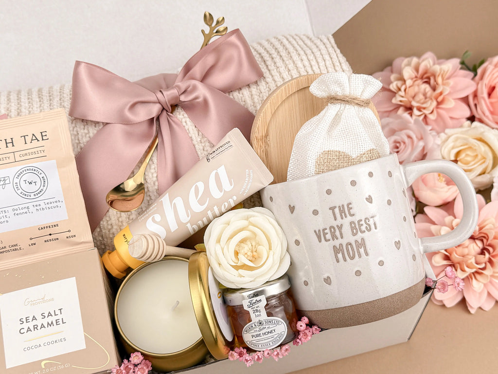 Cozy Relaxation Gift Box – Blanket, Mug, Candle, Honey, Cookies, Hand Cream 3