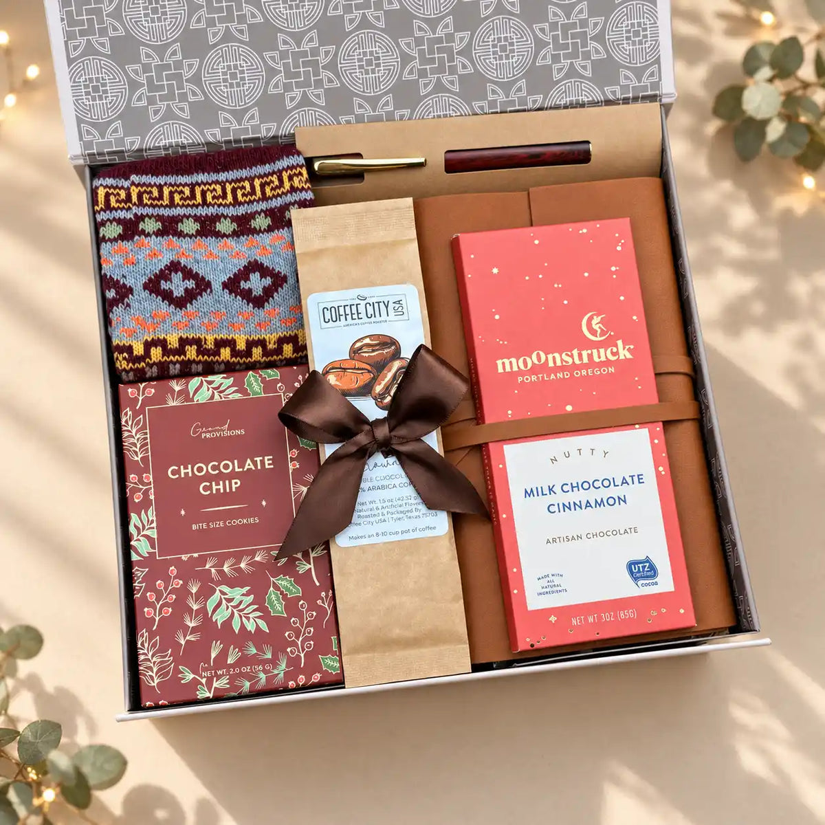 Cozy Comfort Gift Box – Thoughtful Gifts for Men