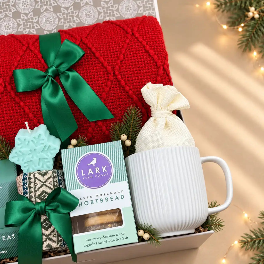 Cozy Evenings Gift Box – Holiday Comfort for Women 3