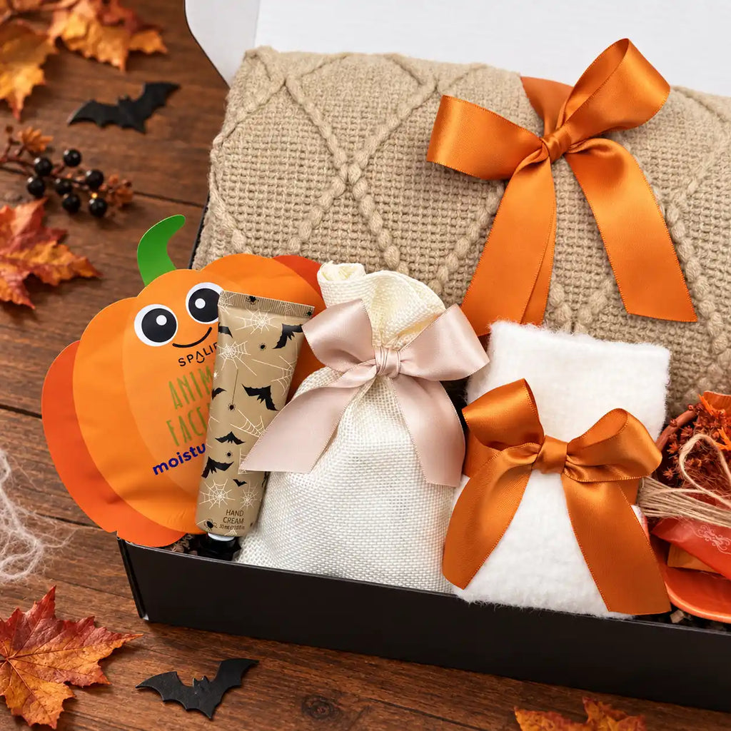 Cozy Halloween Night – Women's Gift Bundle 2