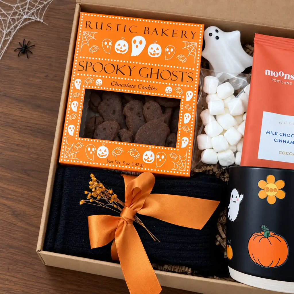 Cozy Halloween Spirit Gift Set For Her 2