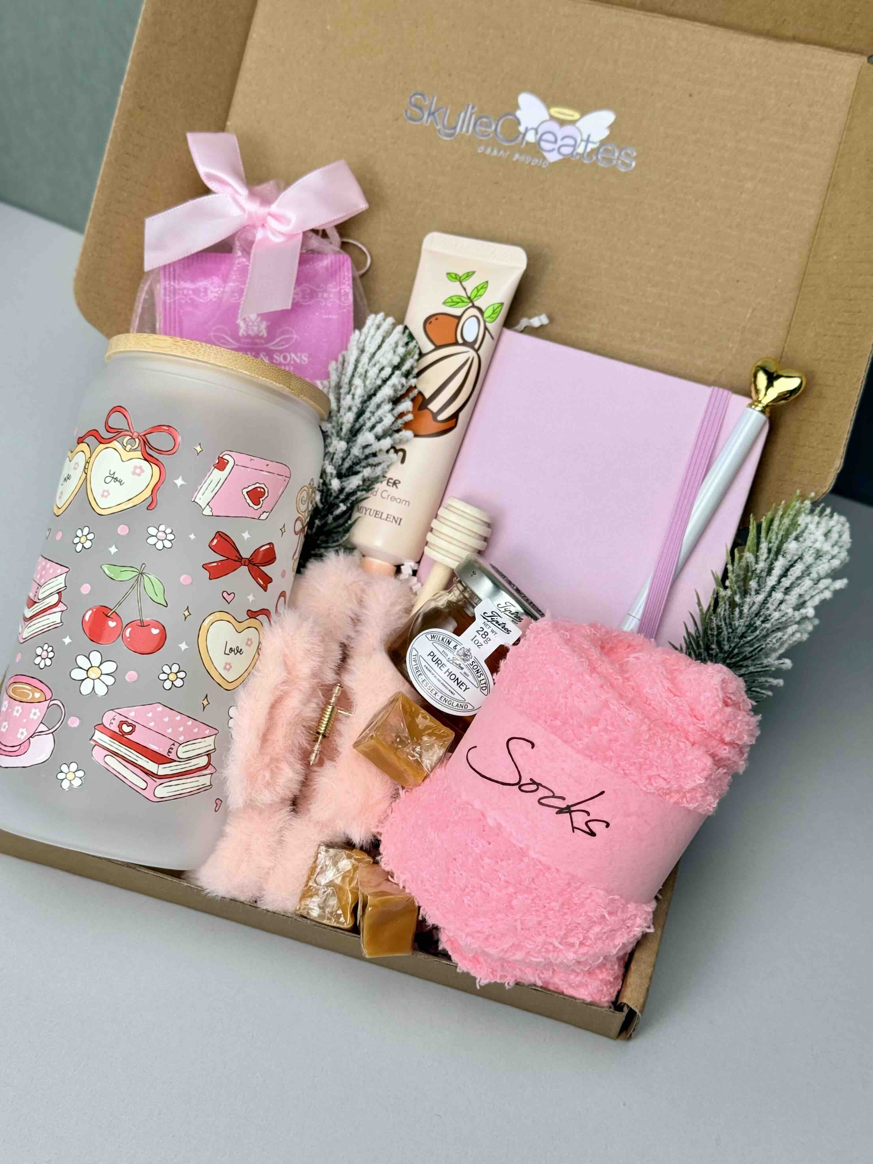Cozy Moments Gift Box – Handmade Pink Self-Care Set with Tumblers & Tea, Perfect for Relaxation 7898