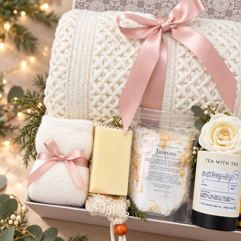 Cozy Relaxation Gift Box – Self Care for Her 2