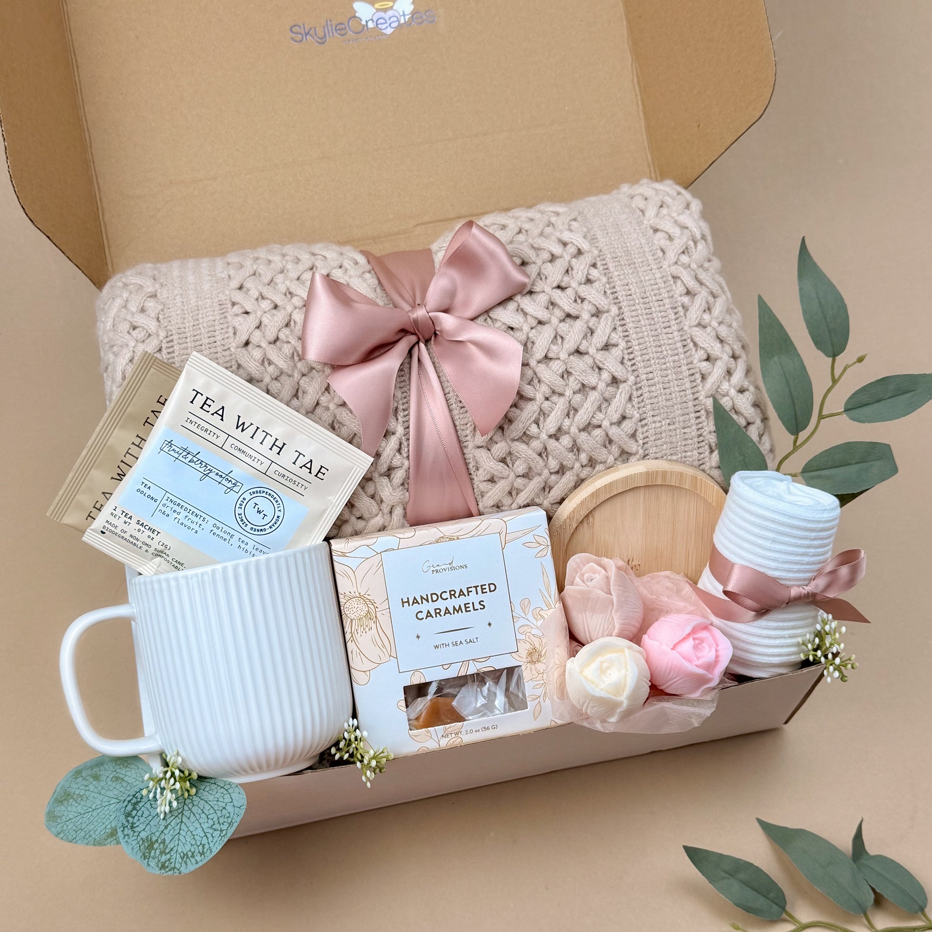 Get Well Soon Gift Baskets – Plush Blanket & Fuzzy Socks Care Set