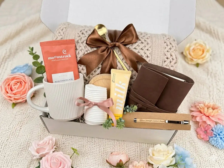 Graduation Gift Box for Him or Her – Luxury Congratulations Gift Basket with Knitted Throw Blanket, Leather Journal, Ceramic Mug, and Gourmet Cocoa Set