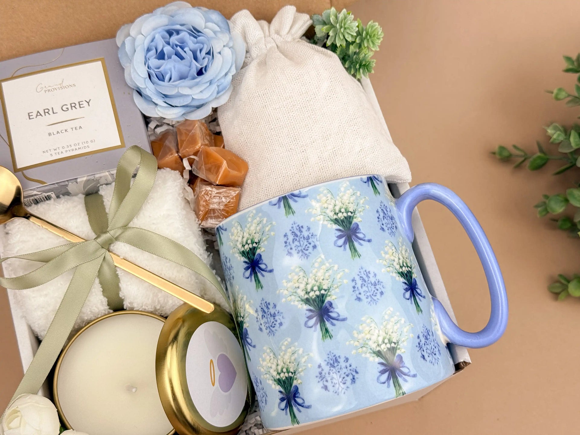 Gratitude & Comfort Gift Box for Her – Mug, Socks, Tea, Candle & Caramel Treats  Image 3