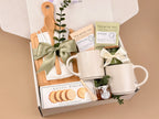 Home Blessing Gift Box – Bamboo Cutting Board, Ceramic Mugs & Cozy Kitchen Essentials