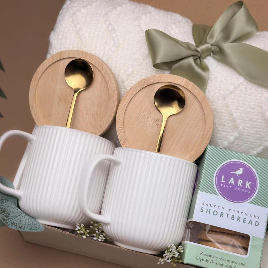 Housewarming Gift Basket – Blanket, Tea & Home Accents 3