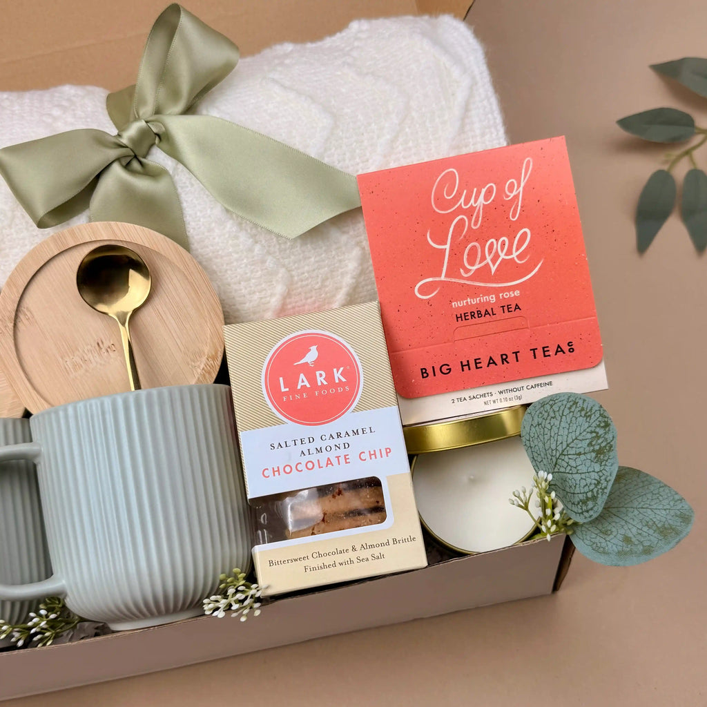Housewarming Gift Basket – Blanket, Tea & Home Accents 6