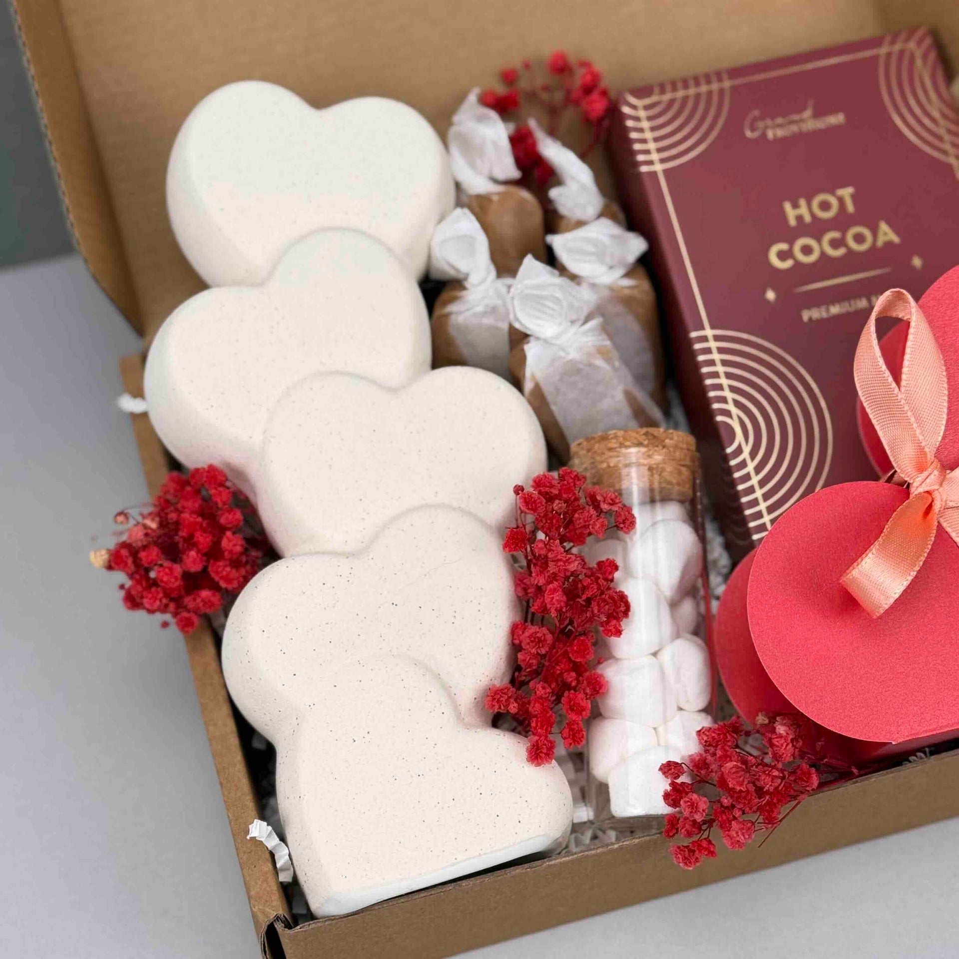 Bohemian Style Cozy Gift Box for Her, Thoughtful Handmade Present, Romantic Self-Care Gift, Perfect Birthday or Thank You Gift Left