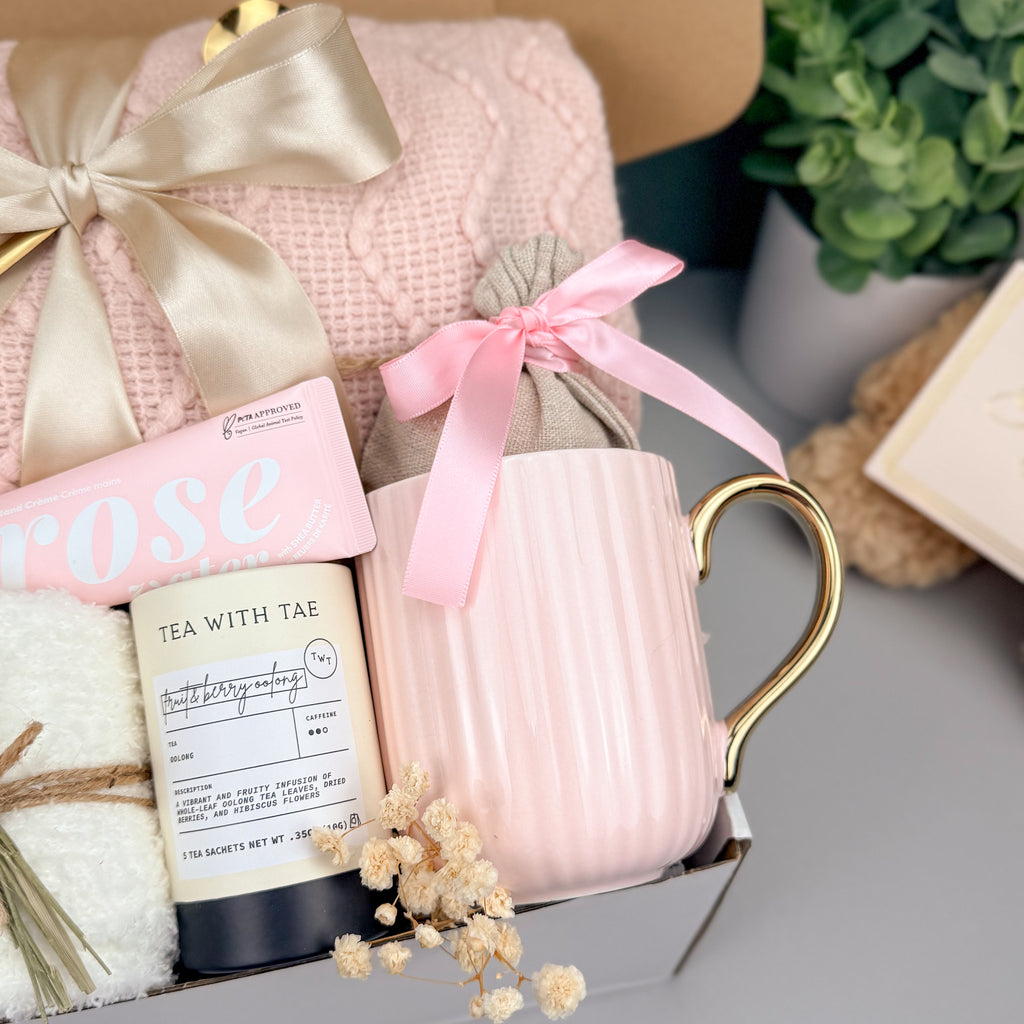 Cozy Elegant Gift Box for Her, Self Care Gift with Blanket, Mug, Fuzzy Socks & Treats, Handmade Relaxation Gift for Women Mug