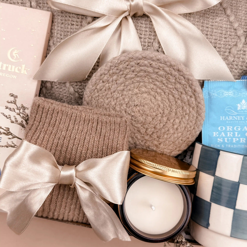 Cozy Night In Self-Care Gift Box | Luxury Throw Blanket, Ceramic Mug & Tea Set, Premium Socks, Scented Candle & Chocolate | Ultimate Relaxation Gift for Everyone Image 5