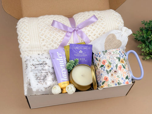 Lavender Relaxation Gift Basket – Soft Blanket, Ceramic Mug, Scented Candle, Hand Cream, Bath Salts & Calming Tea