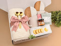 Luxury Couples Gift Set – 50x60 Cozy Blanket, 2 Ceramic Mugs, 2 Gold Spoons, Tea & Shortbread – Elegant Wedding or Anniversary Gift Box for Two