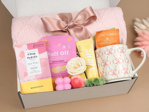 Luxury Relaxation & Spa Gift Box for Her – Cozy Blanket, Candle & Self-Care Set 2