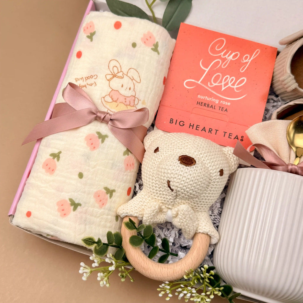 New Mom Care Package | Postpartum Gift Box 2