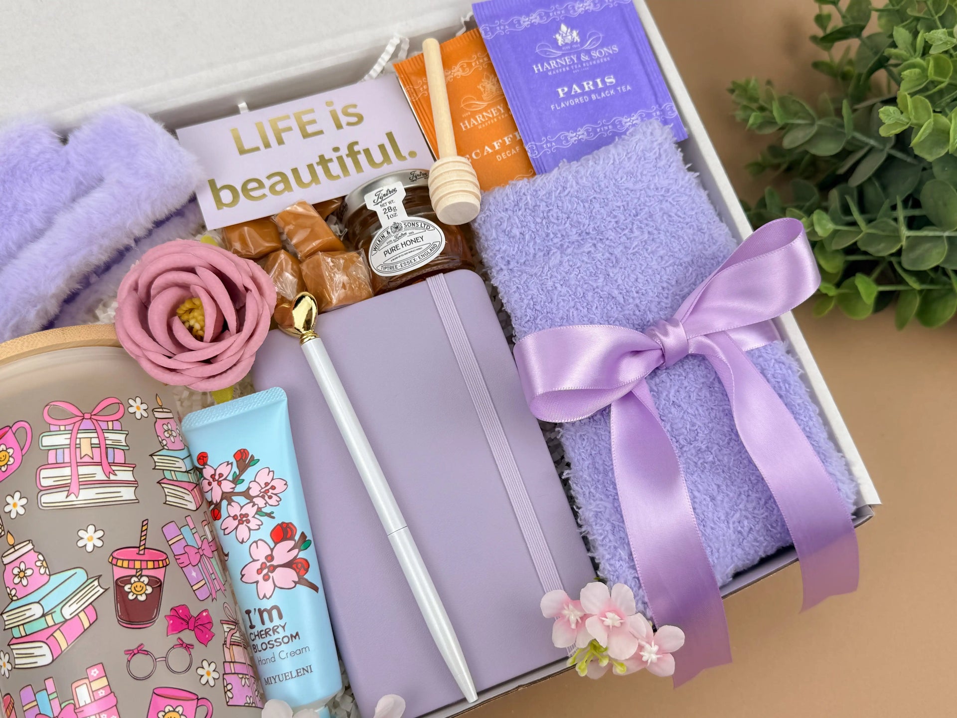 Serene Bliss Gift Box – Handmade Cozy Self-Care Set with Tumblers & Tea, Perfect for Relaxation Image 4