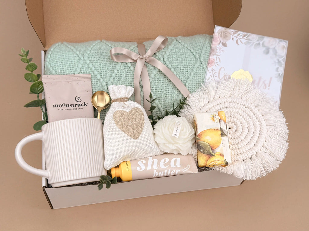 Snuggle Sip Gift Box – Cozy Gift Basket with Blanket, Mug, Cocoa & Hand Cream Set | Human-to-Human Connection