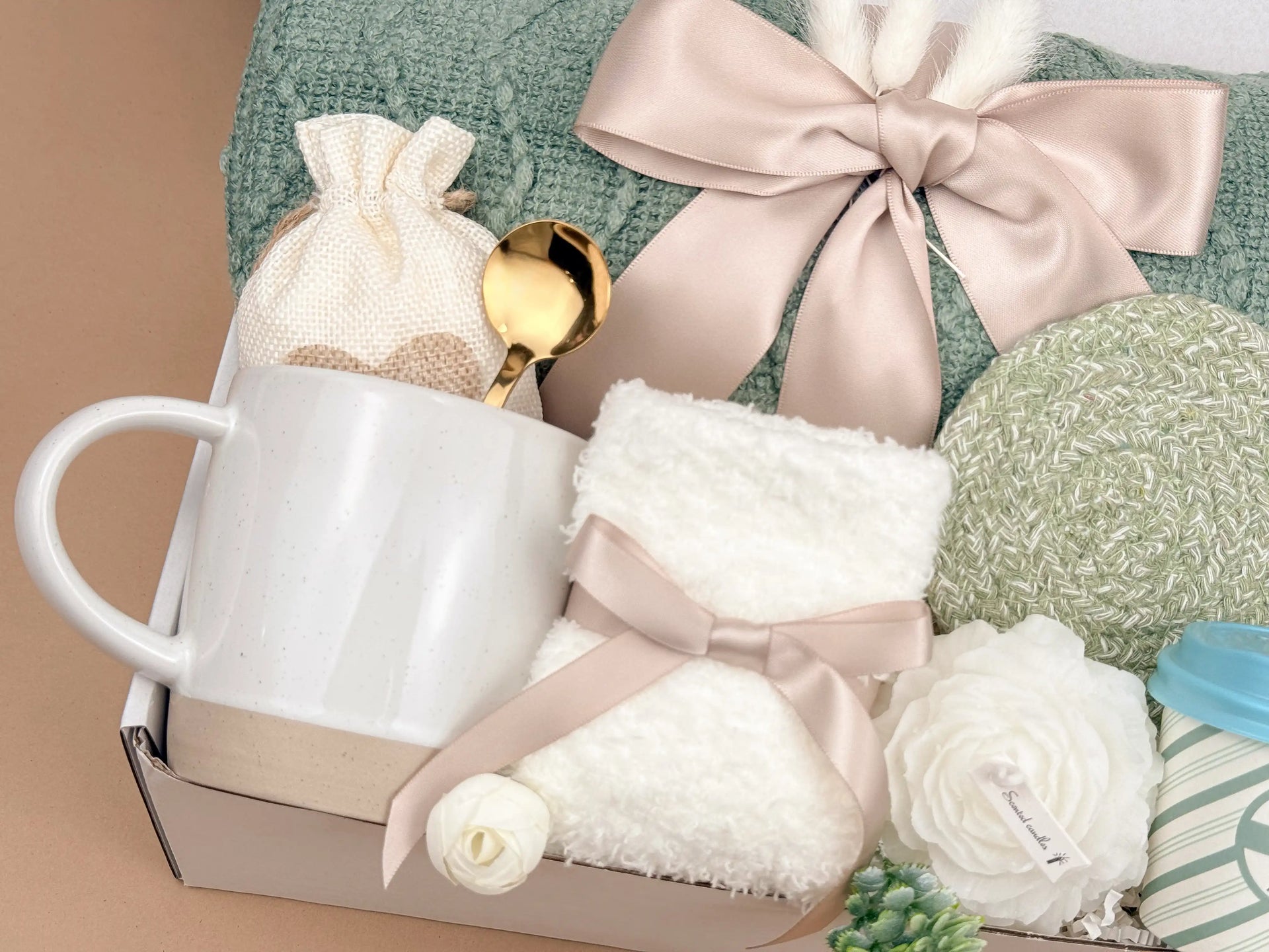 Soft Sage Gift Box — Self-Care Blanket, Mug & Treats Image 3