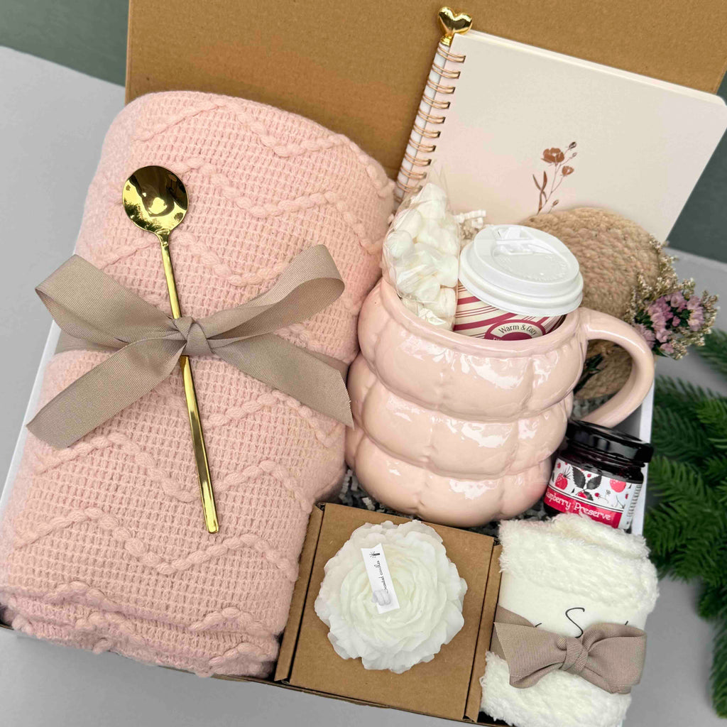 Soft Pink Handmade Gift Box – Cozy Comfort, Thinking of You, Self-Care Essentials, Blanket, Mug & Cocoa 7747