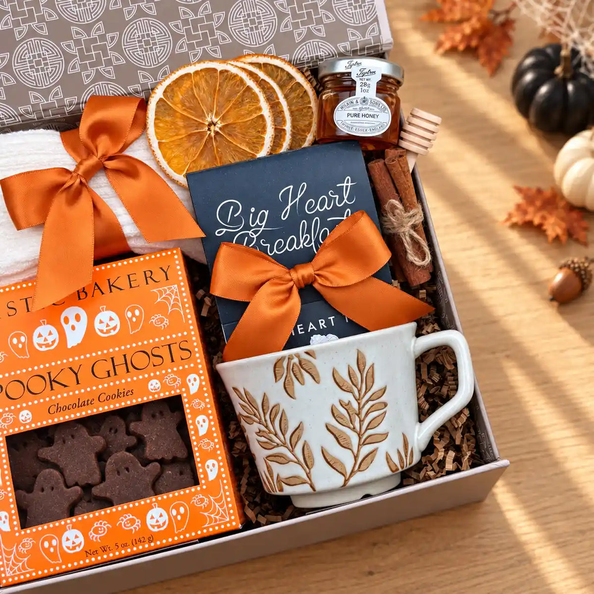 Women's Boo Halloween Self-Care Gift Box 3