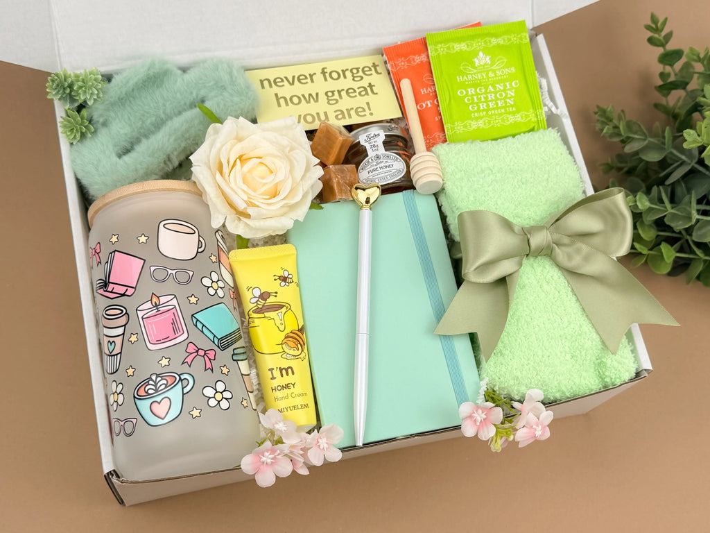 Fresh Calm Gift Box for her – Cozy Self-Care Set with Tumblers & Tea, Perfect for Relaxation