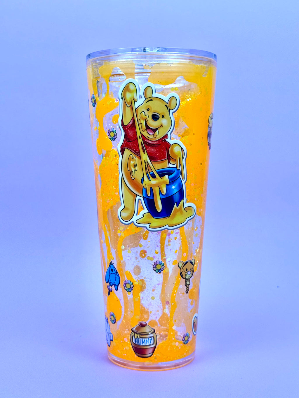 innie the Pooh & Pals Lava Drip Snow Globe Cup 24oz Side